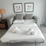 Pelican 4*