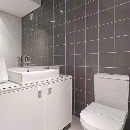 Pelican 4*