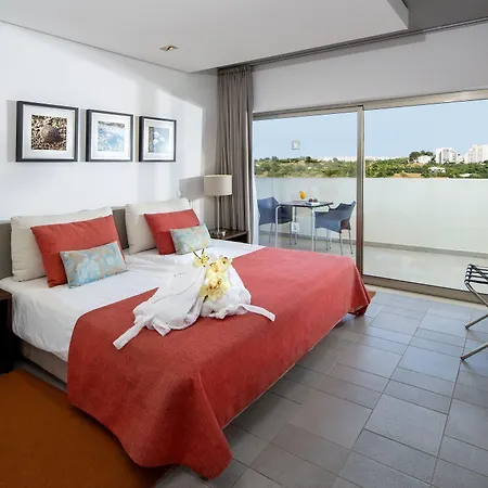 Pelican Aparthotel Alvor