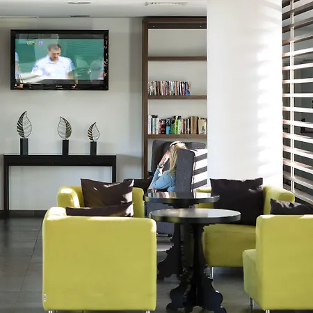 Apartahotel Pelican 4*