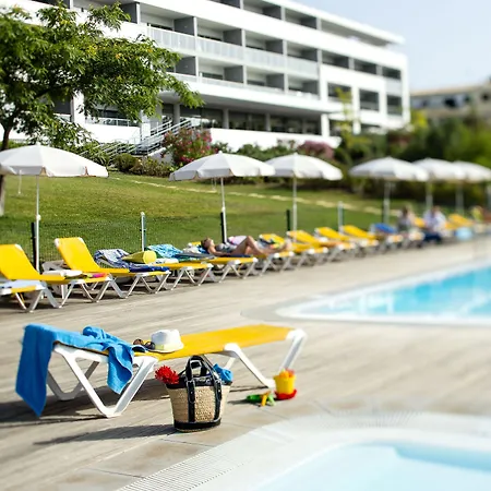 Apartahotel Pelican 4*