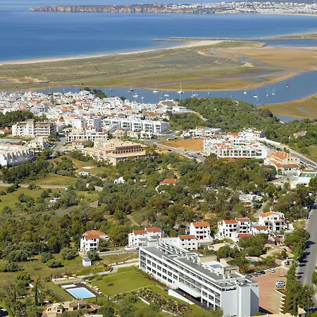 Pelican Apartahotel