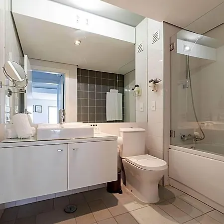 Aparthotel Pelican 4*