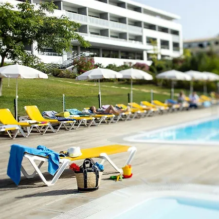 Pelican Appart hôtel 4*
